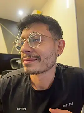 andrewlopezz webcam
