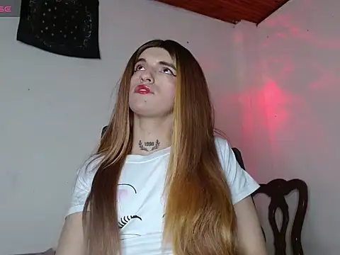 Scarlett_crastrawberry webcam