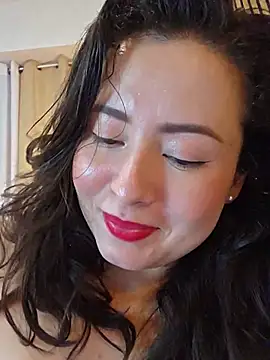 NeredaXxx webcam