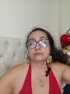 AlessandraLeroy webcam