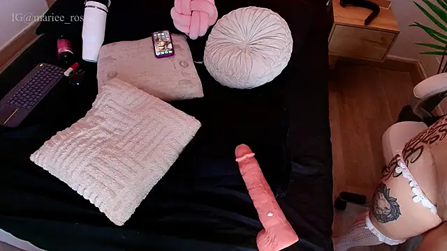 Mariee_rosee webcam
