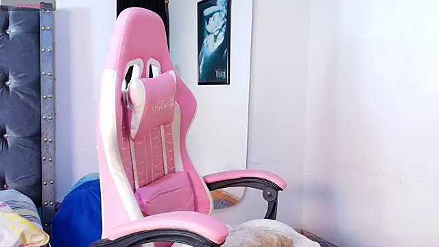 GraceWallace_ webcam