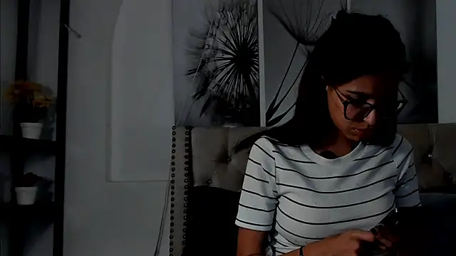 Emily_Lopera webcam