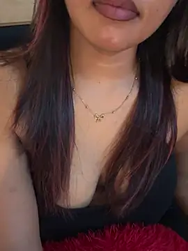 sexy-sukritii webcam