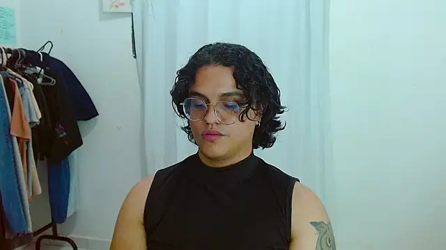Diane_exotic webcam