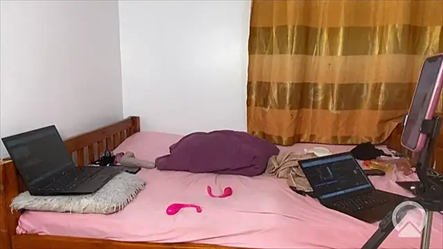 ladymystiquee1 webcam