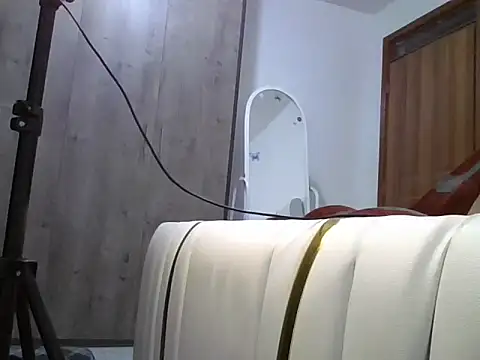 MISSMJ26 webcam
