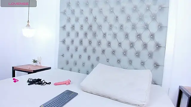 coonie_paige webcam