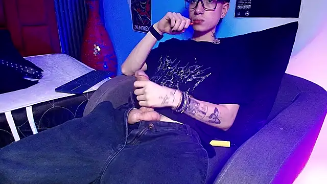 BLAKE___01 webcam