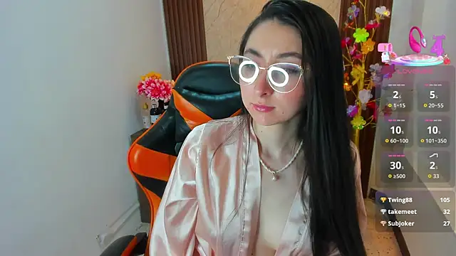Ayla_min webcam