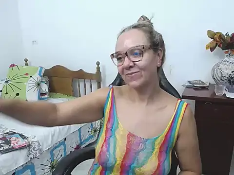 yeslluisa webcam