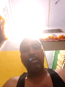 Priyasexcpl webcam