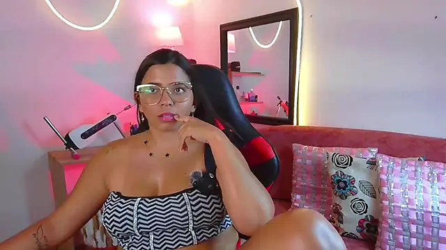 Megaan_Greey live cam
