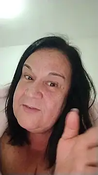 Yaya_Mineira live webcam show