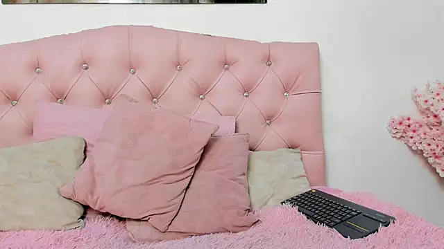 pinky_f00x webcam