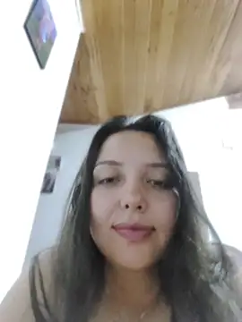 Bella_Karoline