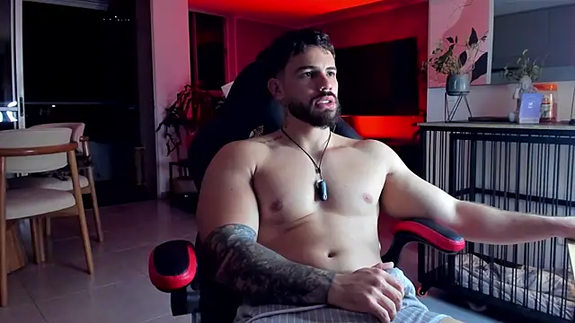 Valenthino_Salvatore live cam on StripChat