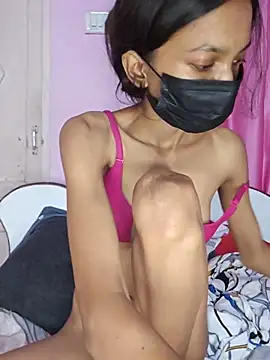 xnmx26 (F young) - Bigg Cucumber in pussy