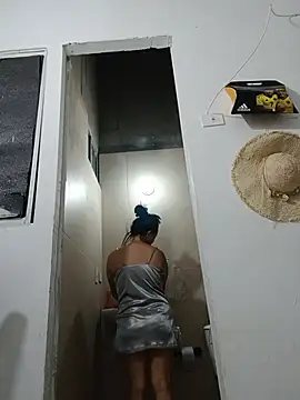 Amanda39 live sex cam