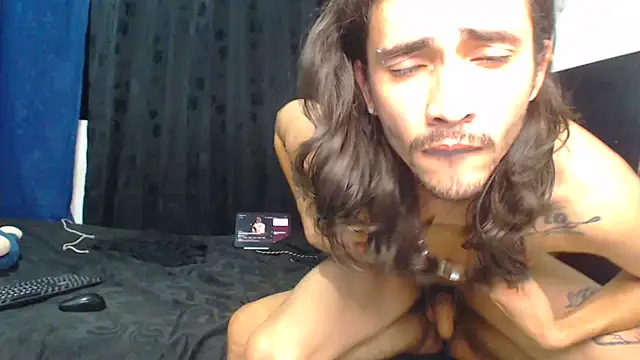 Hot_Sharks_ webcam