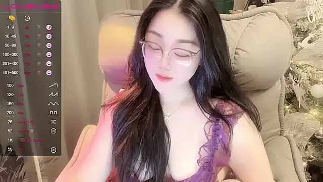 Monica-666888- webcam