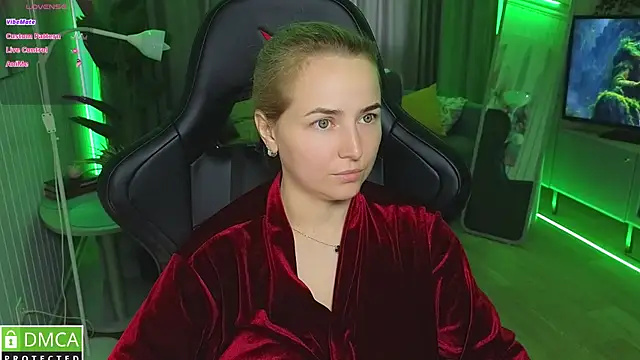 Mira_Mermayd webcam