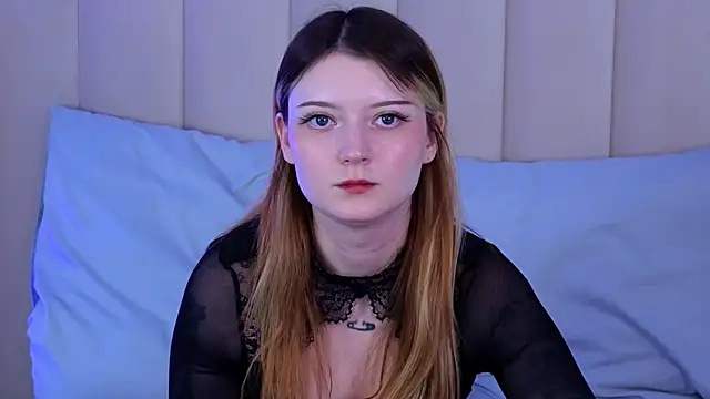 alyssfrost (F young) - I'll send you a hot photo😋