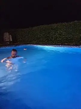 kylie_blck (Ask my age) - Flash Tits+LivePic+3 SurpriseVideo