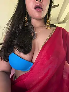luv_johrrra live webcam show