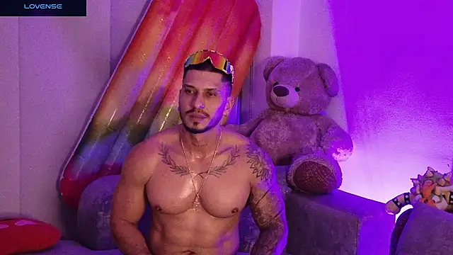Seth_Vegaa live cam on StripChat