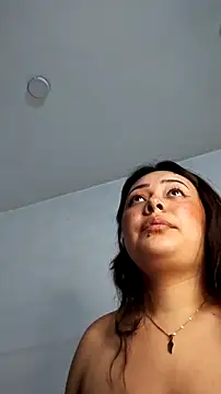 Damii_001 live webcam show