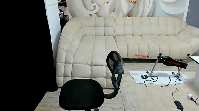 HaleySweet18 webcam