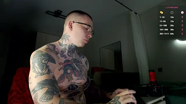 Tommy_cat live cam