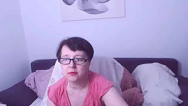 ChristaRose live cam on StripChat