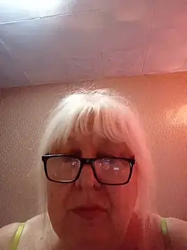 Alexia64231 live webcam show