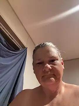 roxie6989 (F mature) - 100