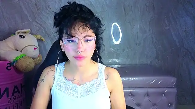 zoe_ch_ webcam