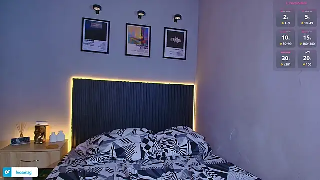 Leo_Savage_ webcam
