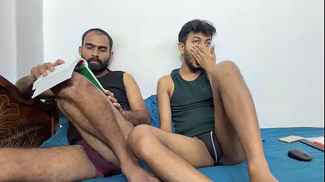DesiDaddyandSon live cam