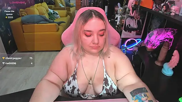 Softie_Sofy webcam