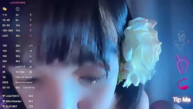 cutie_lisa18 (T teen) - BUZZ ME OWN ME AND OWN MY CUM