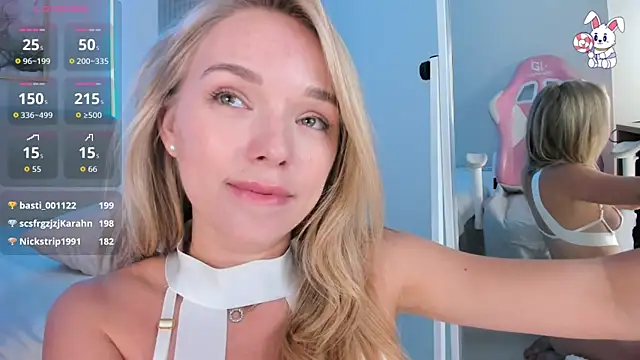 VirginChloe webcam