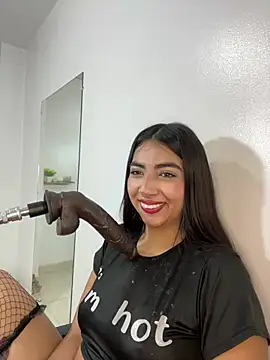 cherry_skinnyy_ webcam