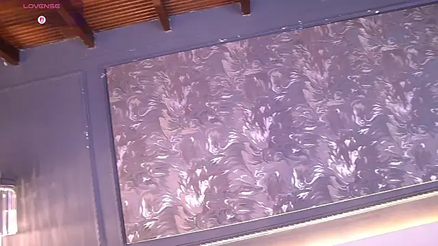 MiaKay1 webcam