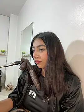 cherry_skinnyy_ webcam