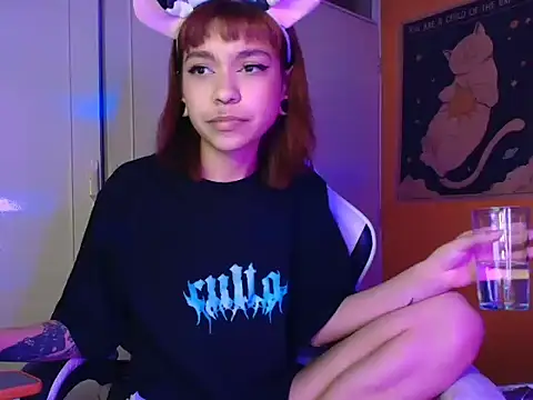 xLilyAngelx_ webcam