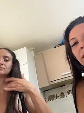 Almmaxxxx webcam