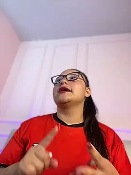 LuisAny live cam on StripChat