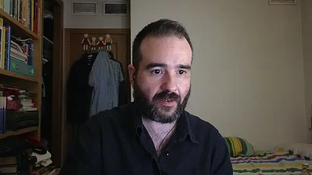 curiosillo83 webcam