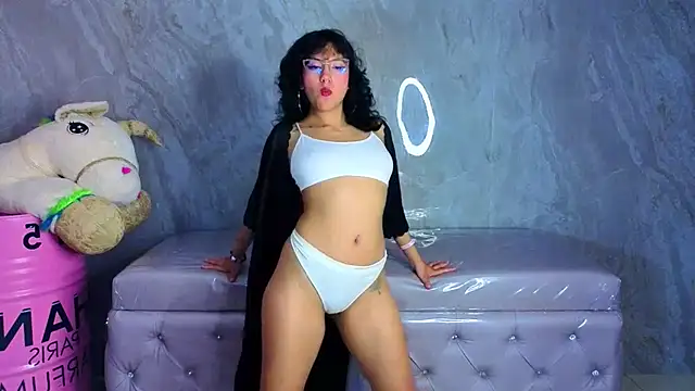 zoe_ch_ webcam